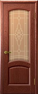 Лаура, двери шпонированные, красное дерево, стекло / Фабрика "Современные двери" Ульяновск